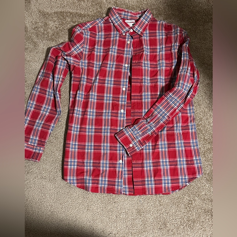 OLD NAVY PLAID BUTTON UP